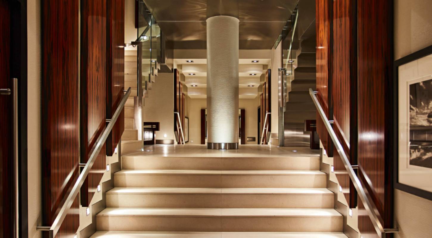 Health & Fitness Club Chelsea KX Gym, London